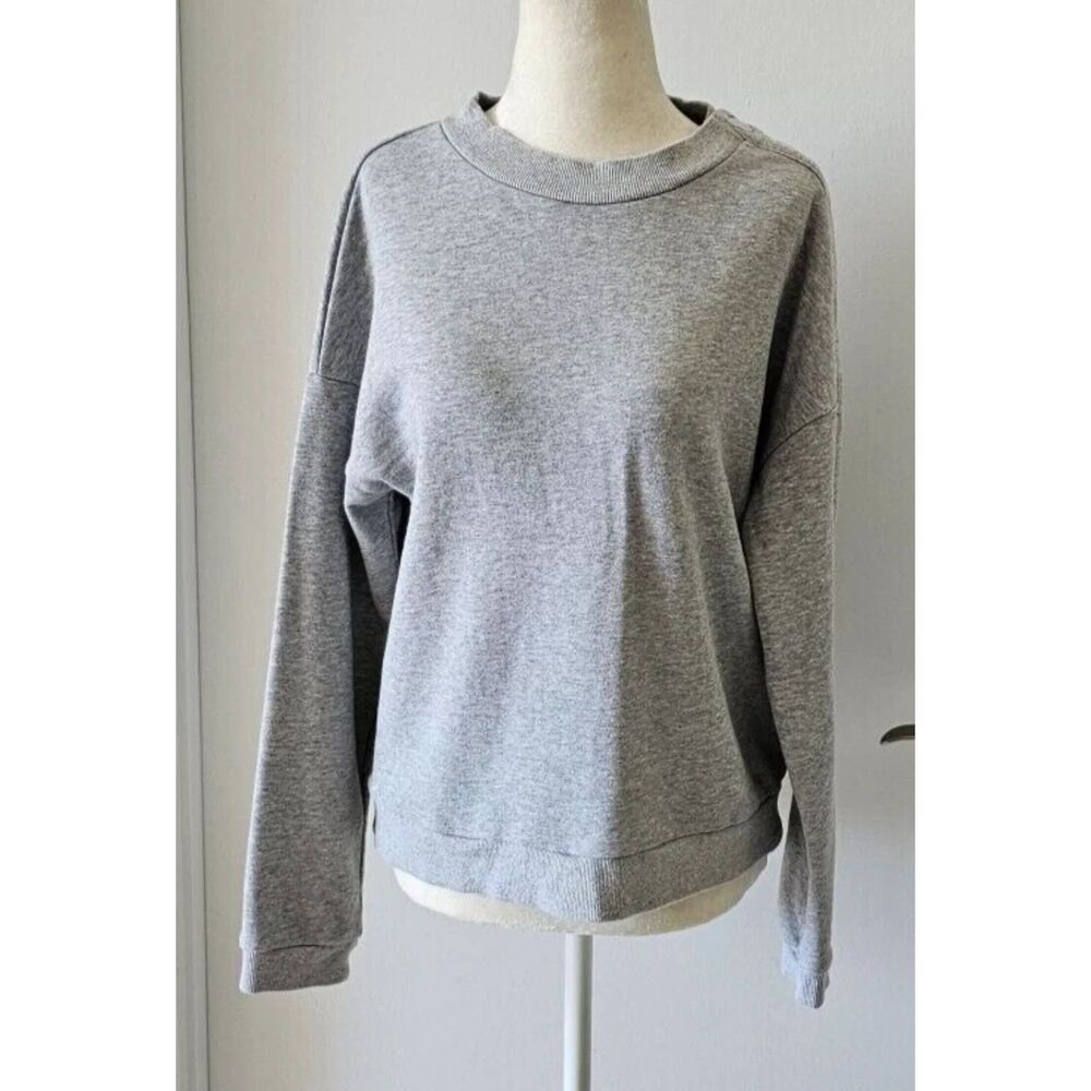 Rachel Roy Women’s Sweater Size L Crewneck Snap Button Gray